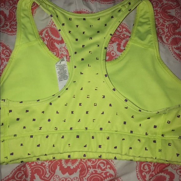 Nike Sports Bra - Picture 2 of 3